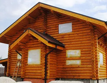 Дом из бревна 8х11 м